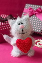 Котик в стиле Тани Оробец с сердечком